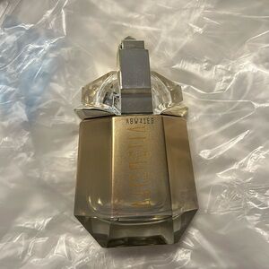 Mugler alien Goddess Eau De Parfum